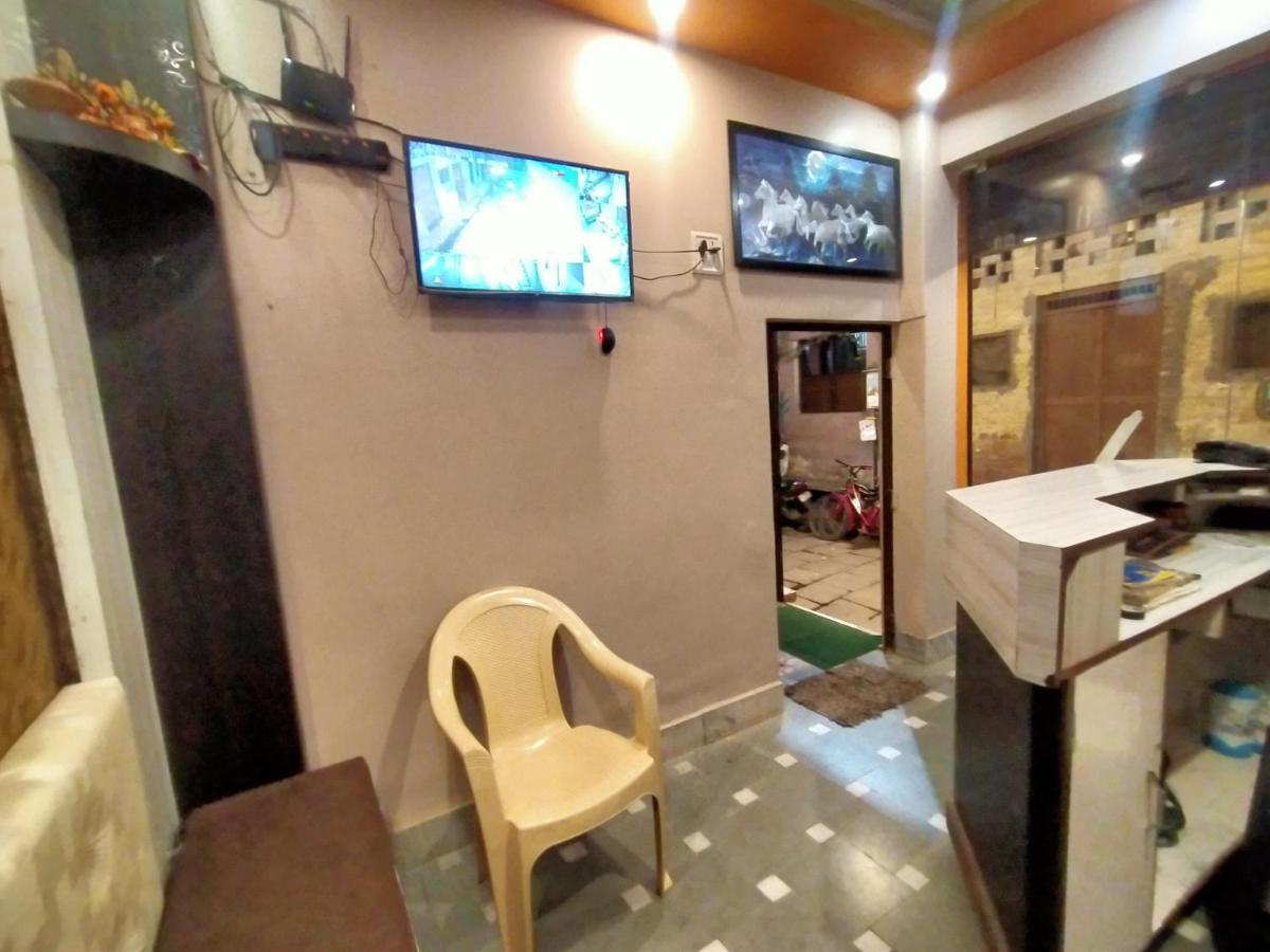 Hotel Aakash Ganga Varanasi Ngoại thất bức ảnh