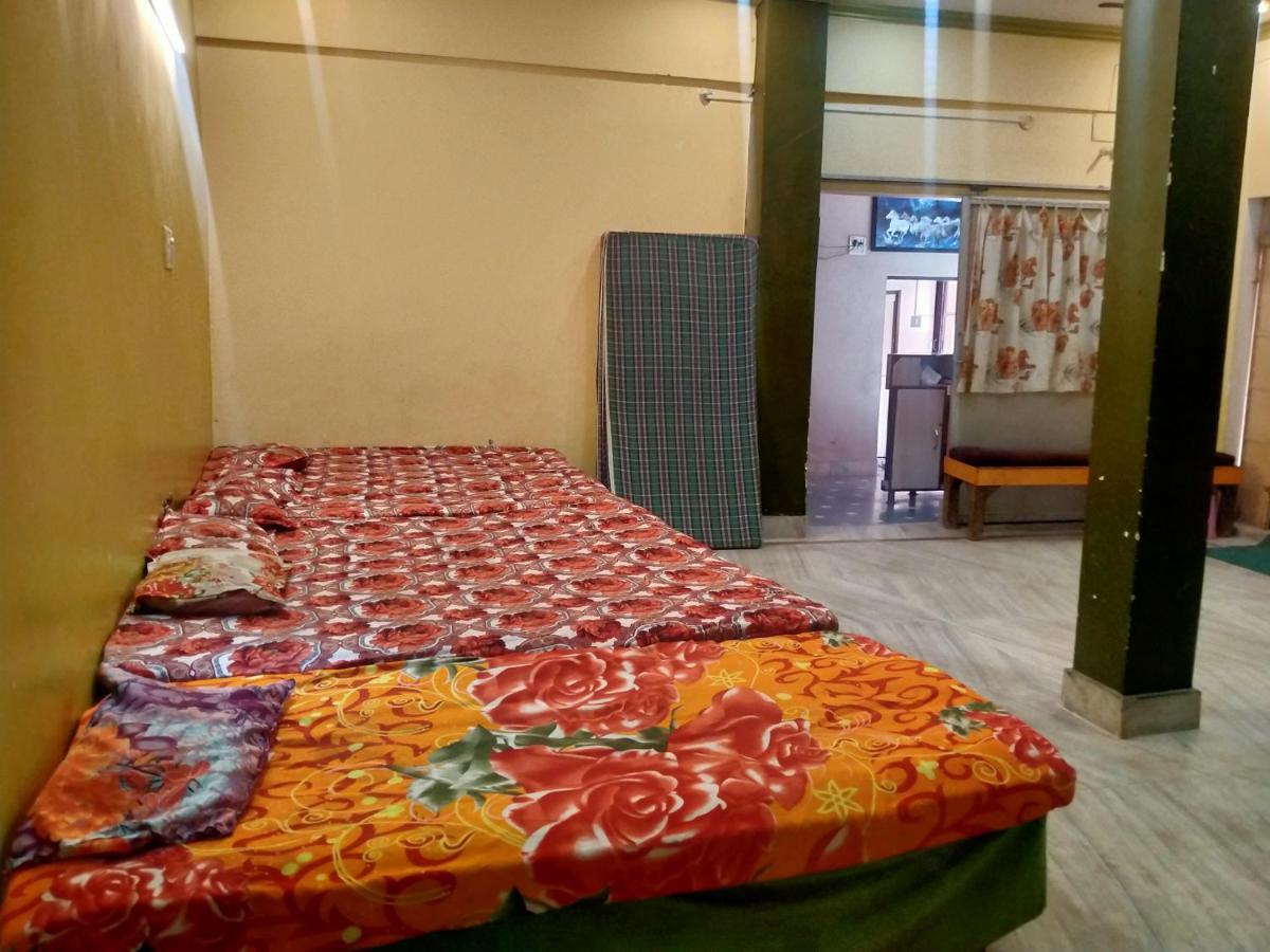Hotel Aakash Ganga Varanasi Ngoại thất bức ảnh