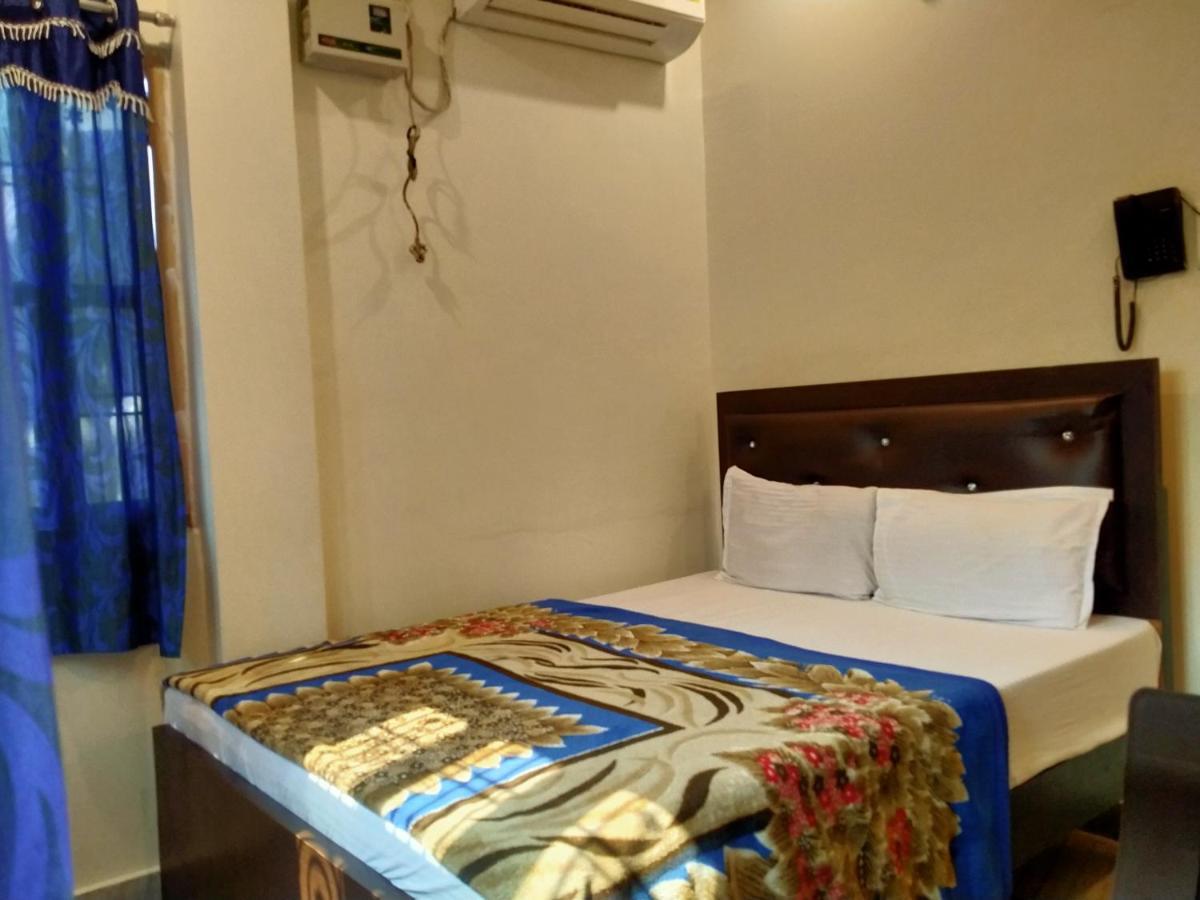 Hotel Aakash Ganga Varanasi Ngoại thất bức ảnh
